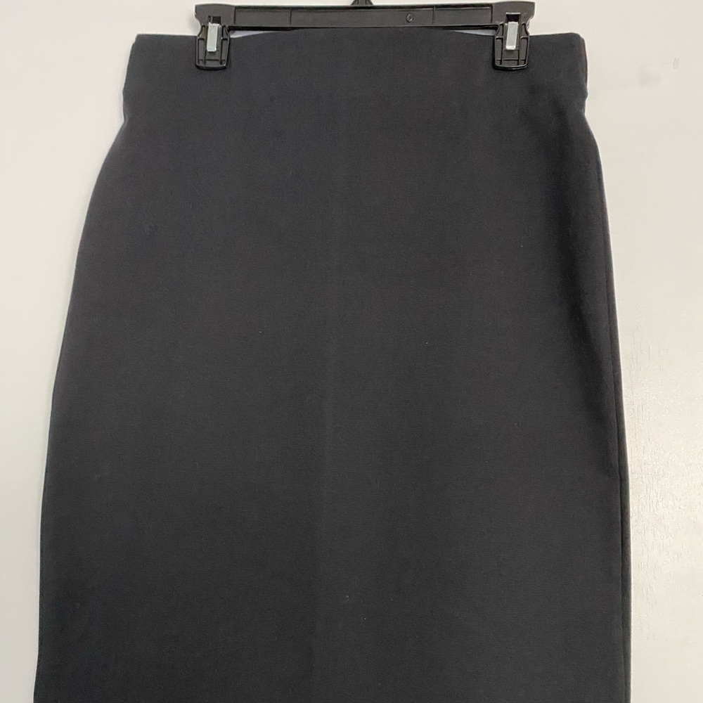 Old navy black skirt
